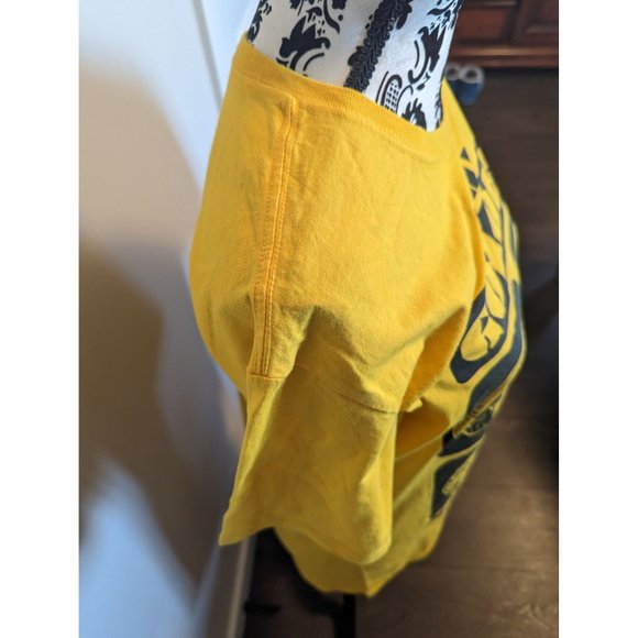 Golden Girls Stay Golden San Diego Comic Con t-shirt tee shirt ABC Studios - Picture 3 of 10